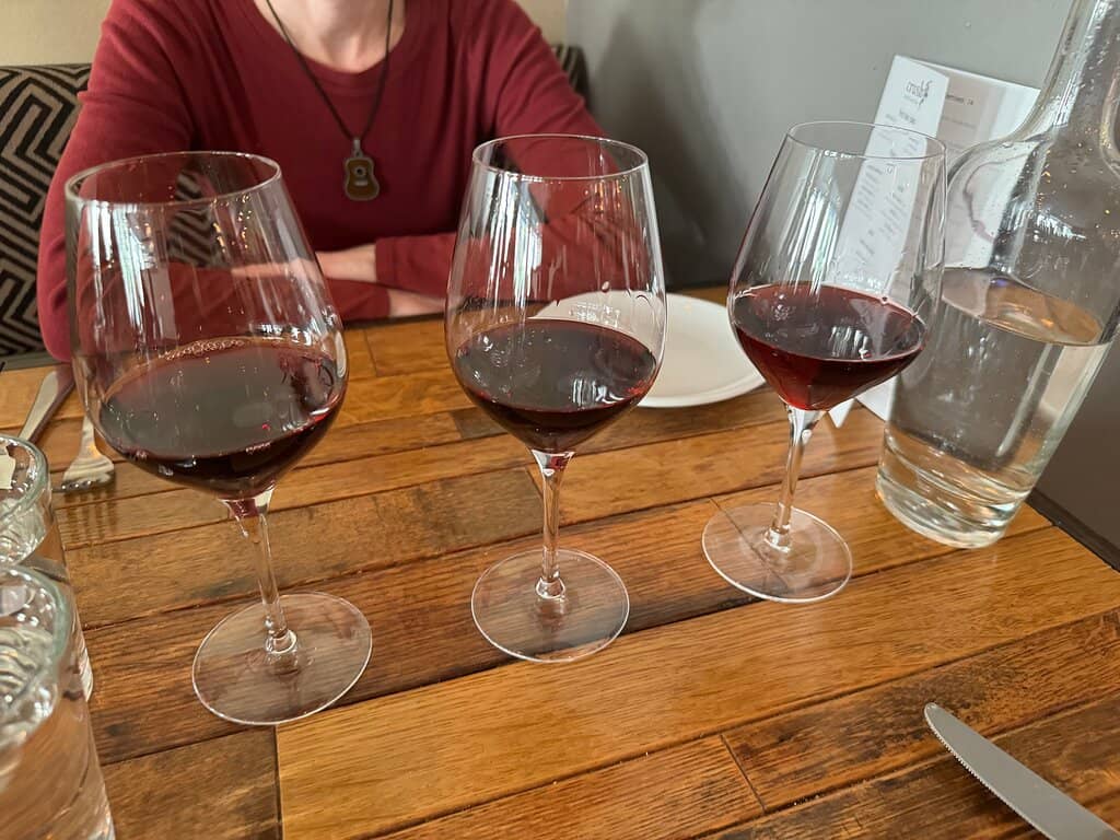 Artistic Plating and Ambiance