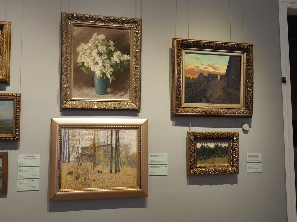 Omsk Artists' Original Works