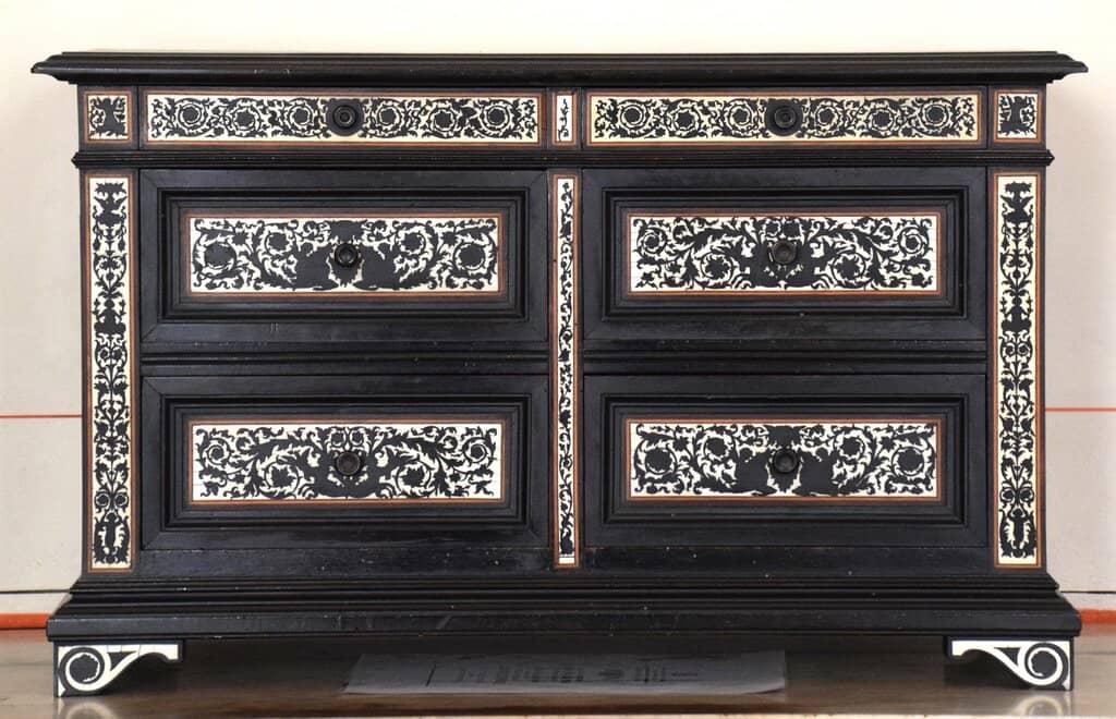 Neoclassical Grandeur