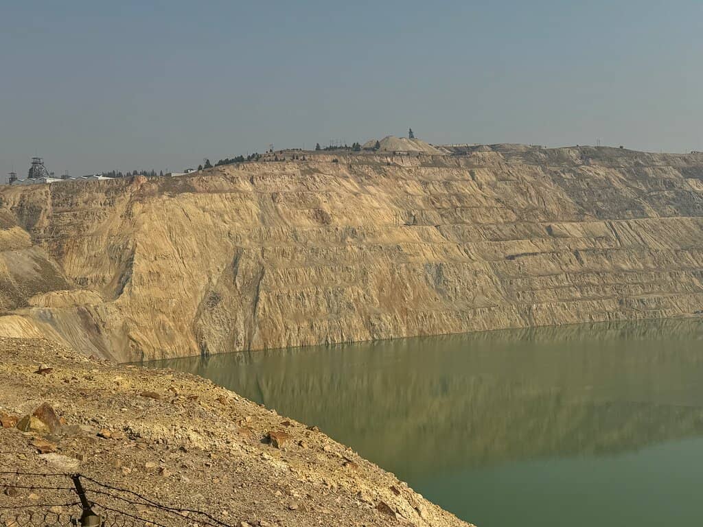 Gift Shop & Souvenirs