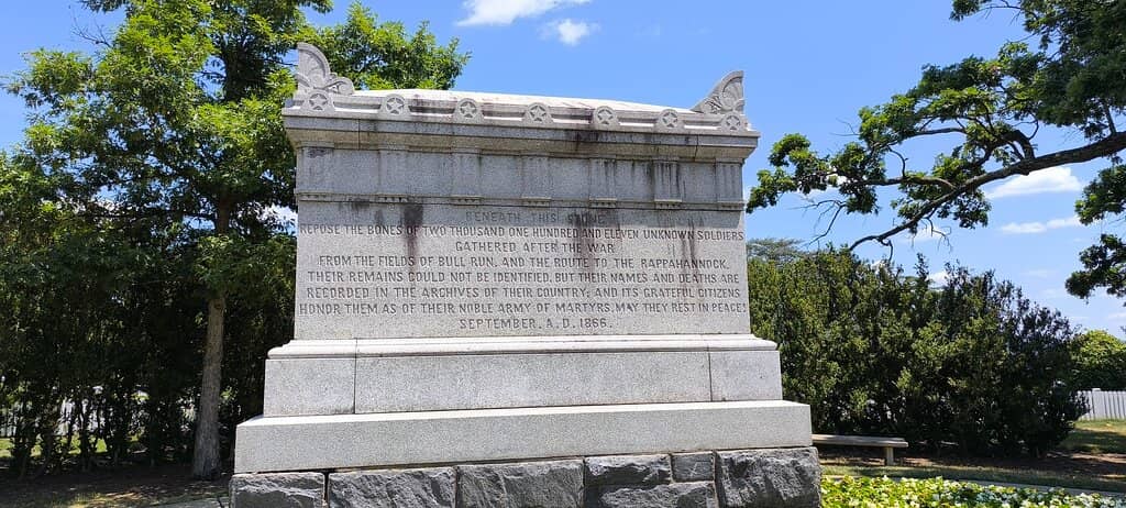 Custis-Lee Gardens