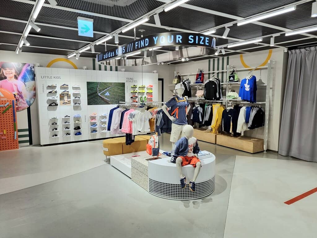 Jennie Superstar Campaign