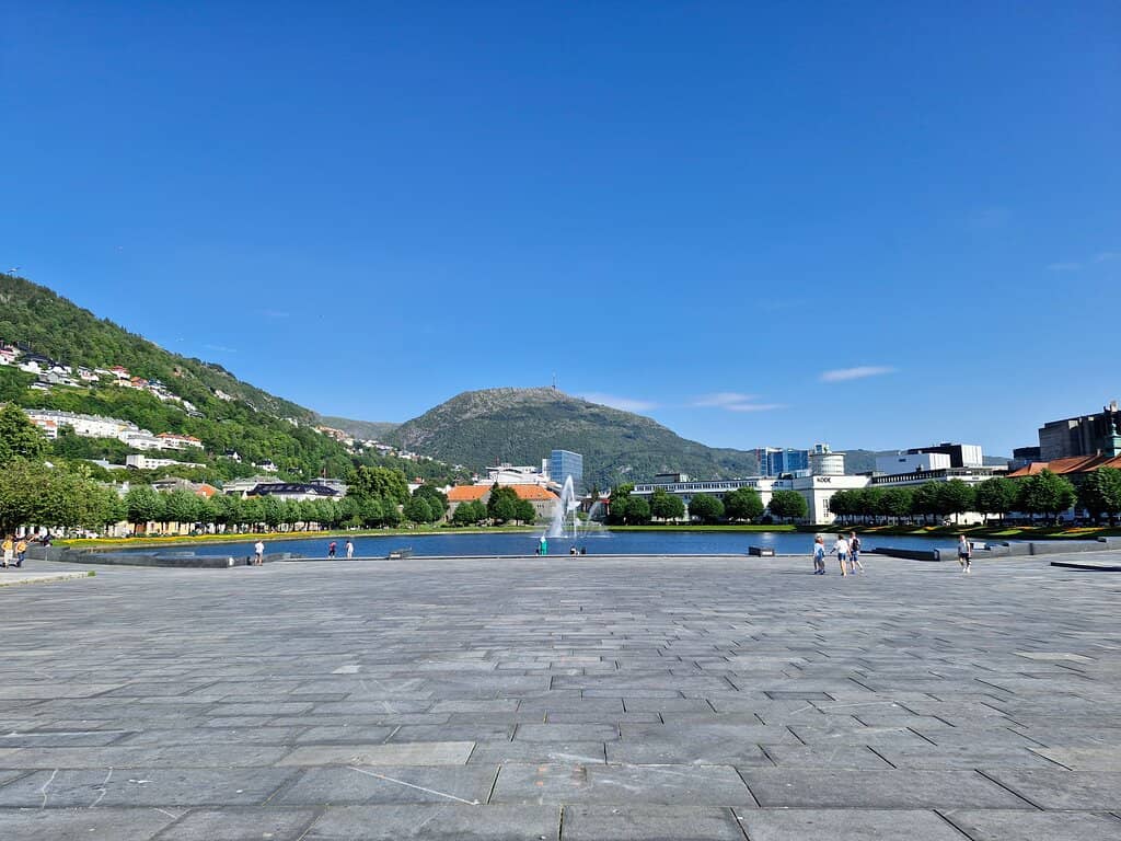 The 'Crying Baby' Statue