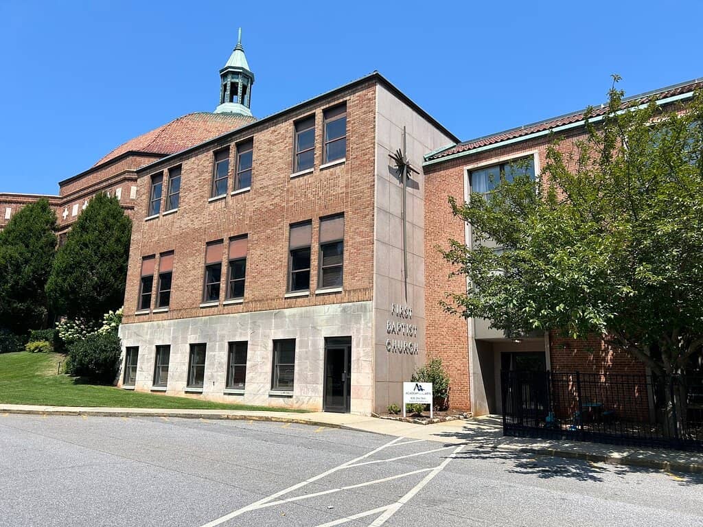 Iconic Dome & Facade