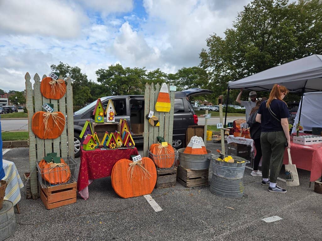 Artisan Craft & Gift Finds