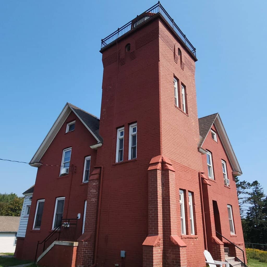 Keeper's Quarters & Fog House
