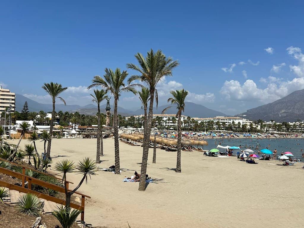 Puerto Banús Beach