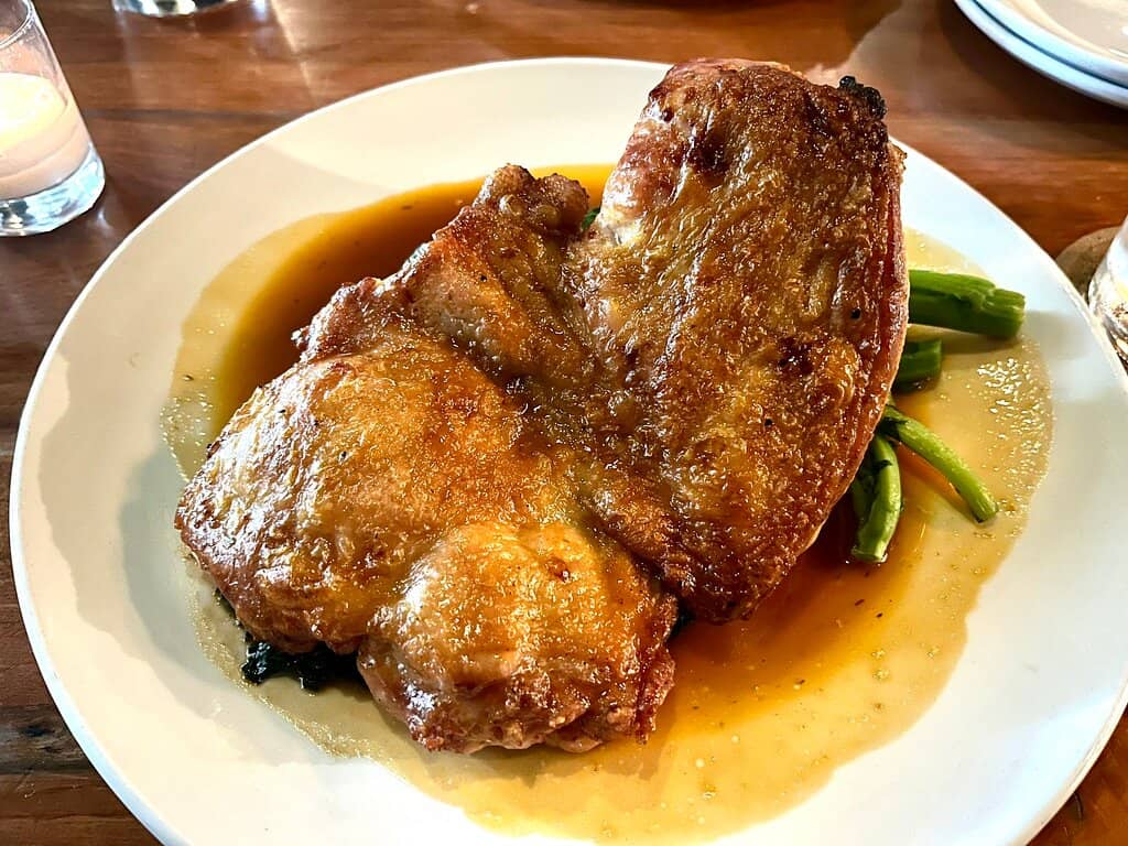 Cozy Atmosphere & Impeccable Service