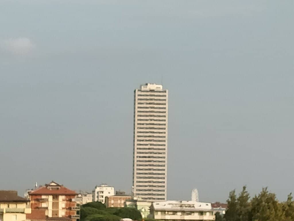 Miami-esque Skyline