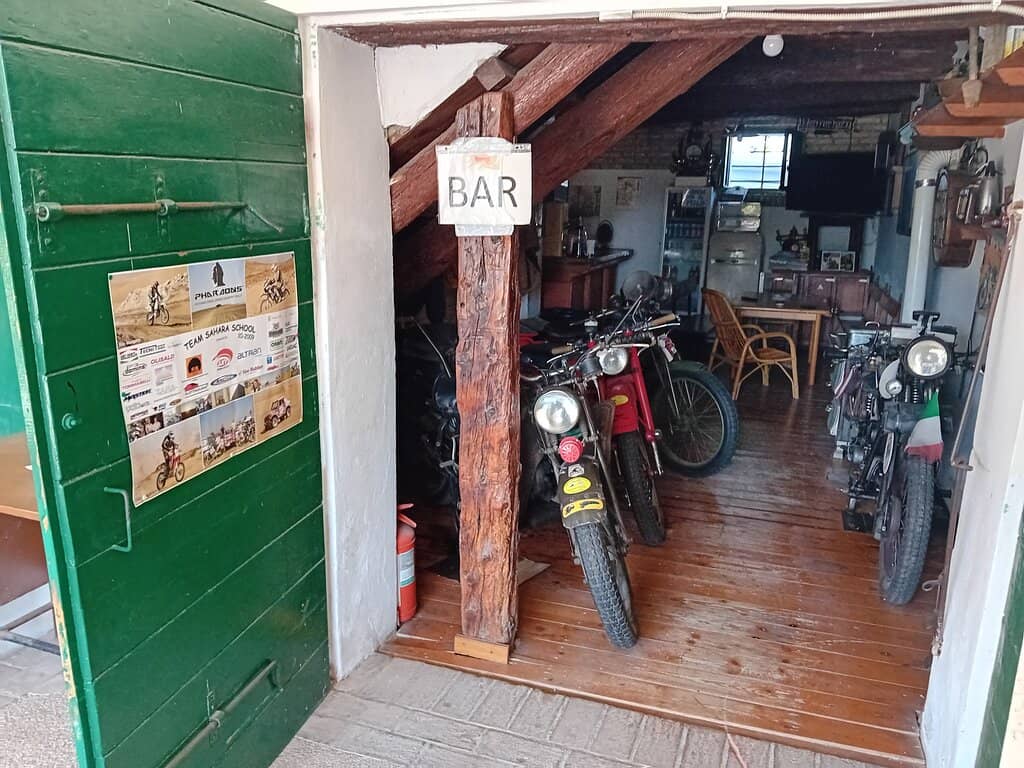 American & British Classics