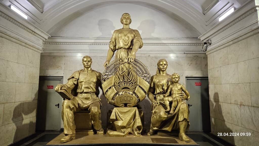 Statue of Belarusian Partisans