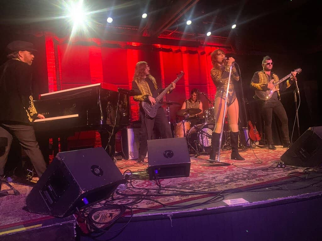 Craft Cocktails & Full Bar