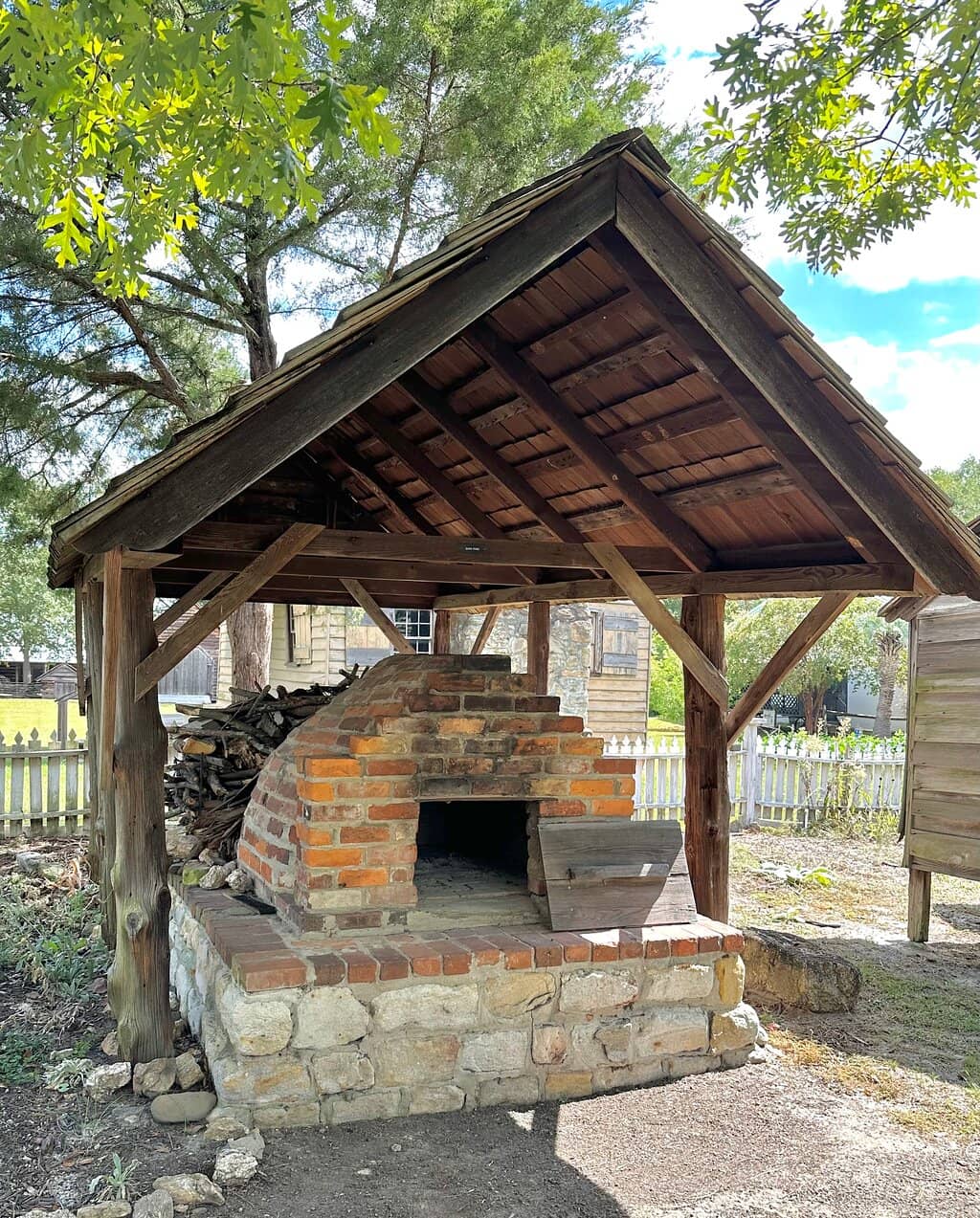 The Leaphart Hartman House