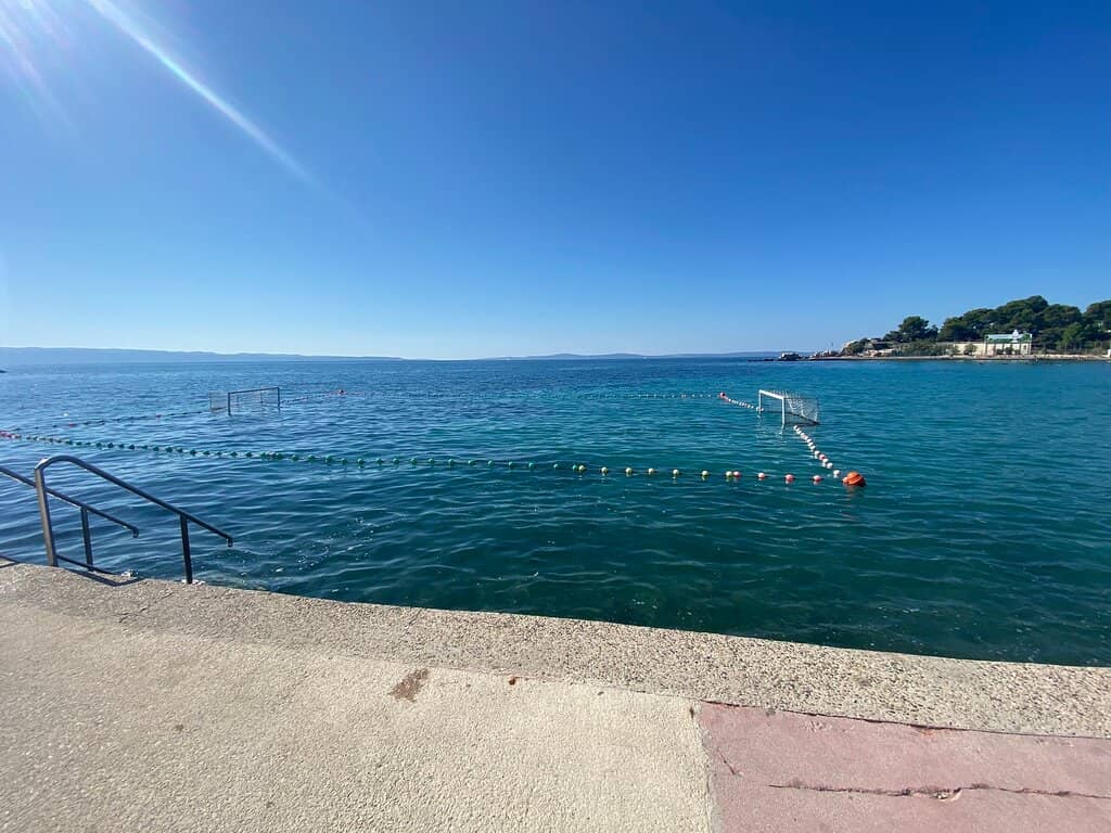 Shallow Family-Friendly Zone