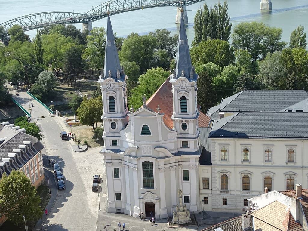 Proximity to Danube