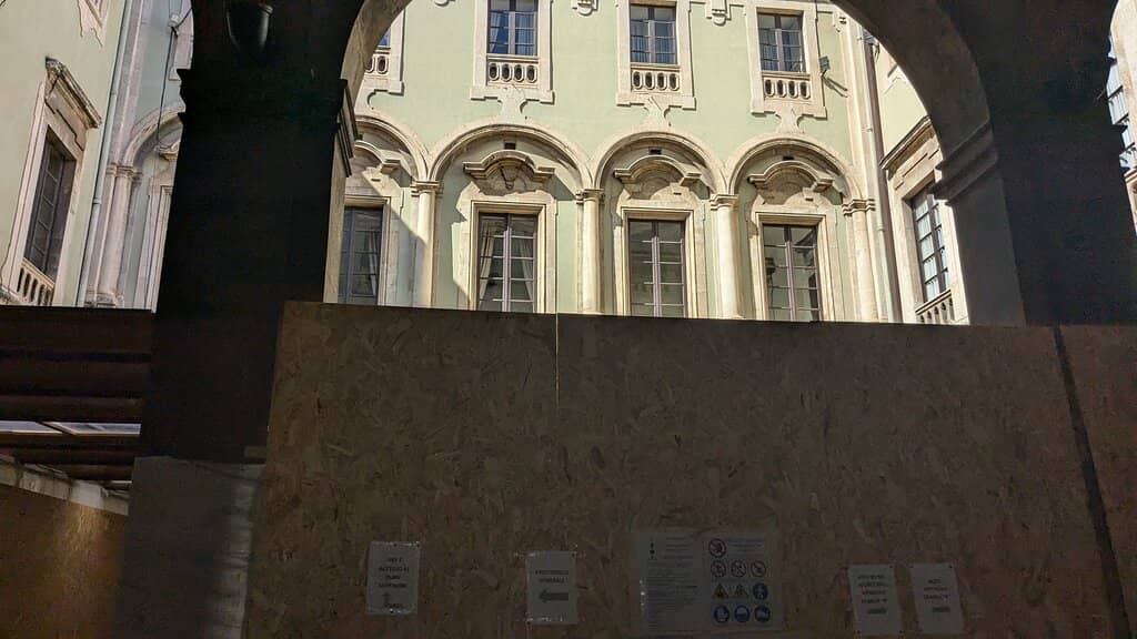 Vertical photo