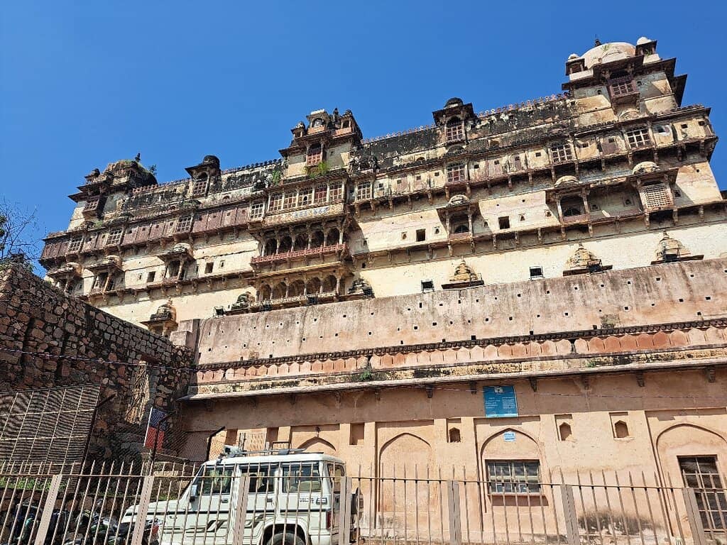 Intricate Wall Paintings