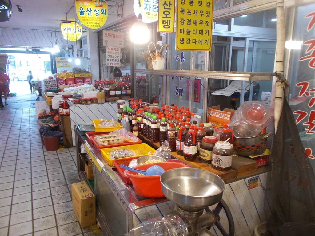 Fresh Produce & Local Goods