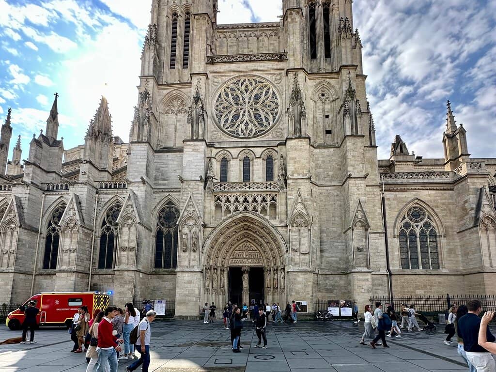 Vertical photo