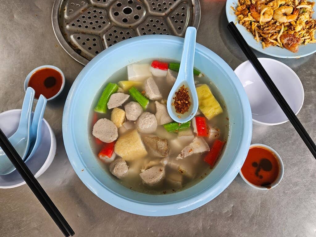 Diverse Hawker Fare