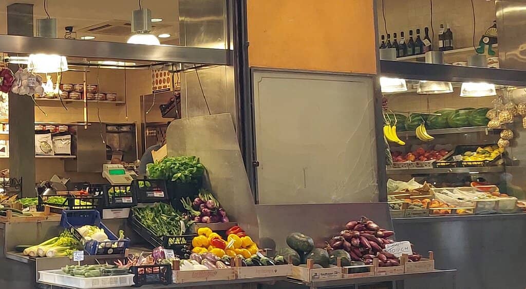 Via Pescherie Vecchie