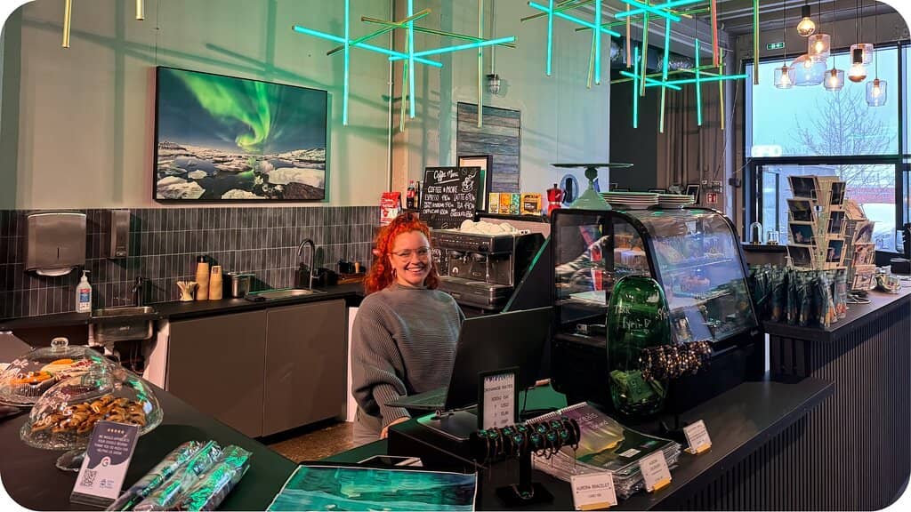 Immersive Aurora Theater
