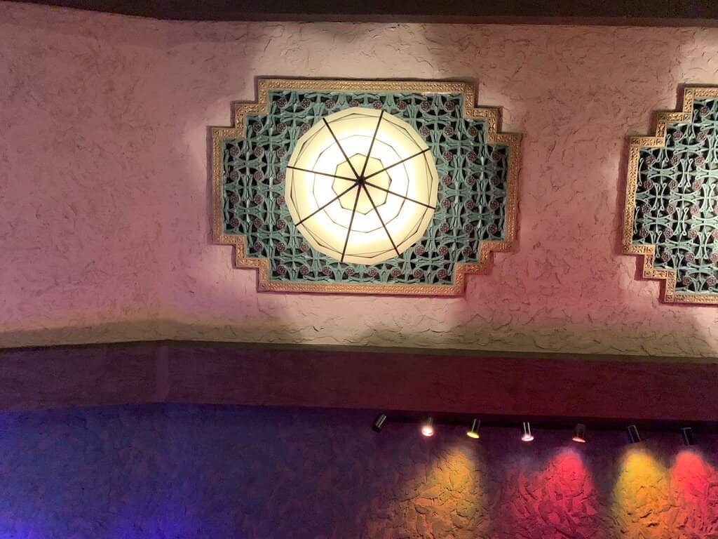 35mm & 70mm Film Screenings