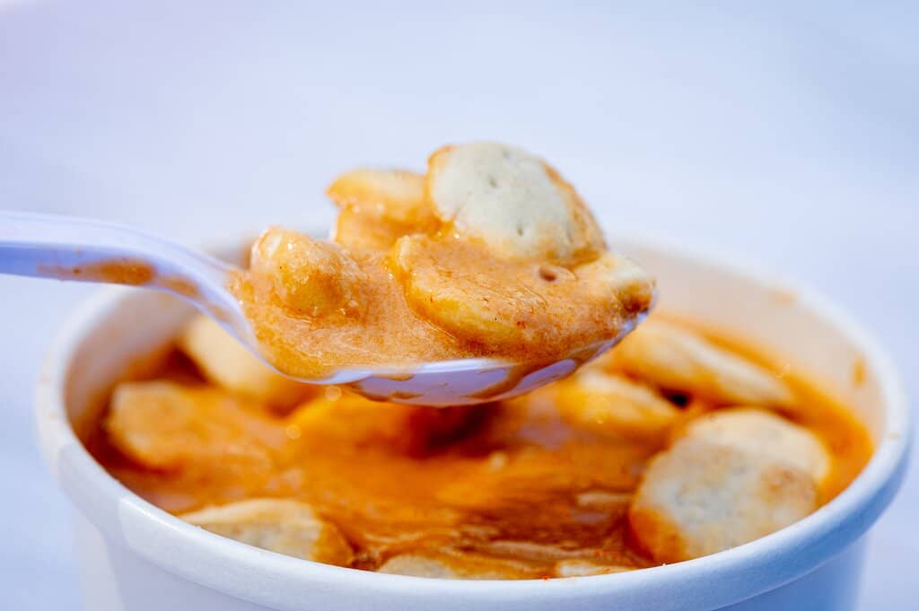 Casual Coastal Ambiance