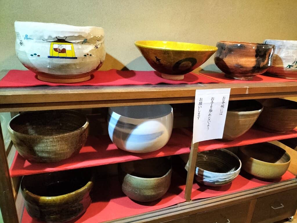 Main Hall & Yakushi Nyorai Statue