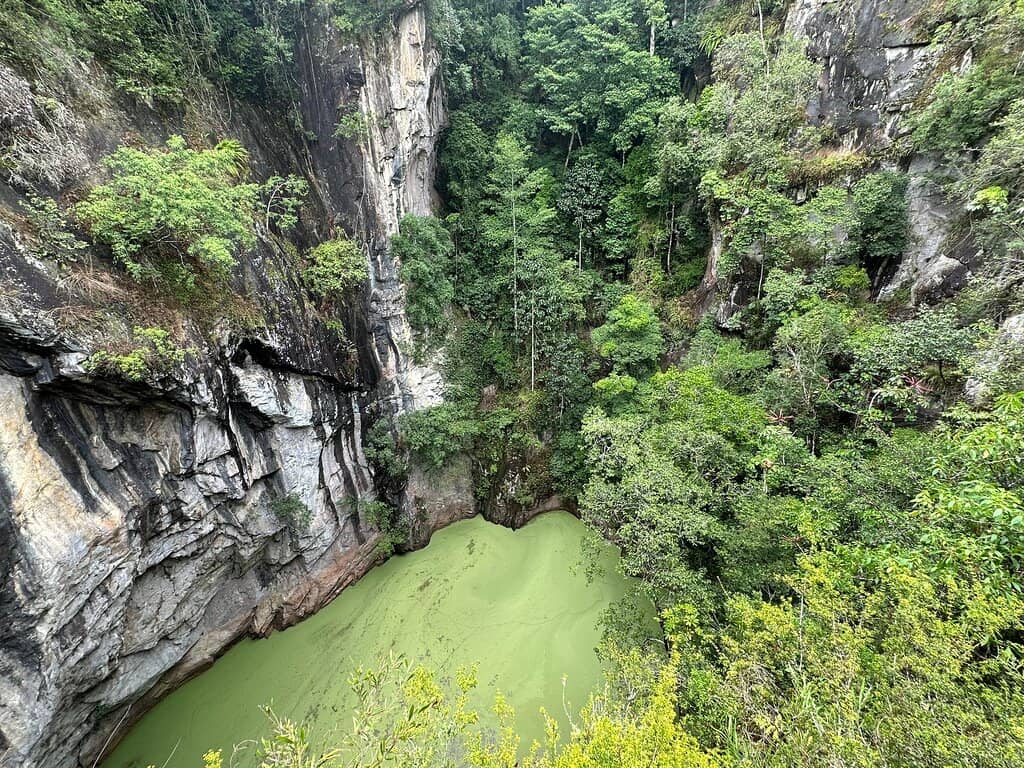 Mt Hypipamee Crater