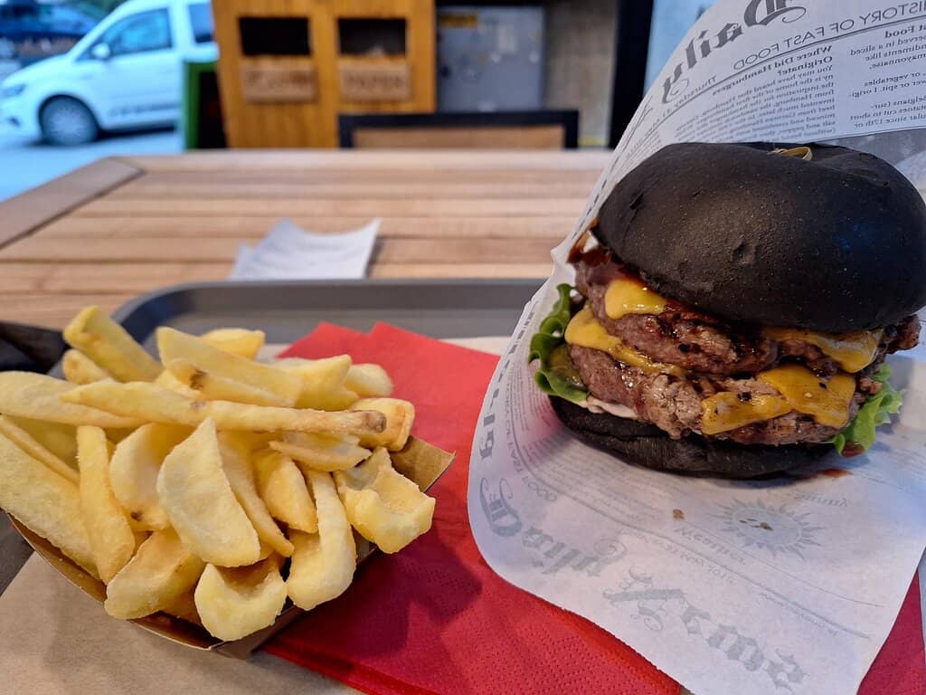 Scenic Takeaway Experience