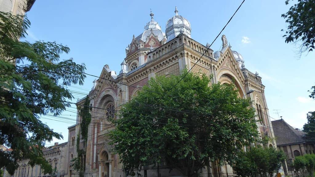 Exterior Grandeur