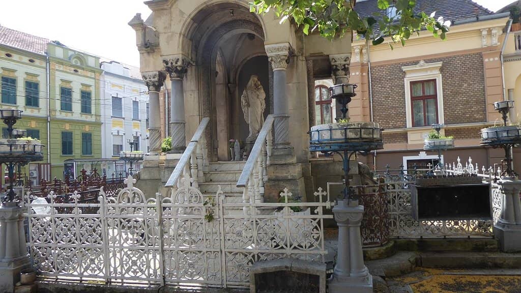 Piata Maria Square