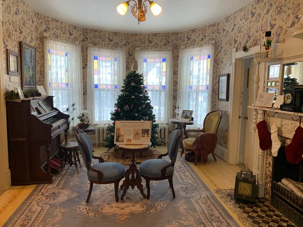 Local History Exhibits