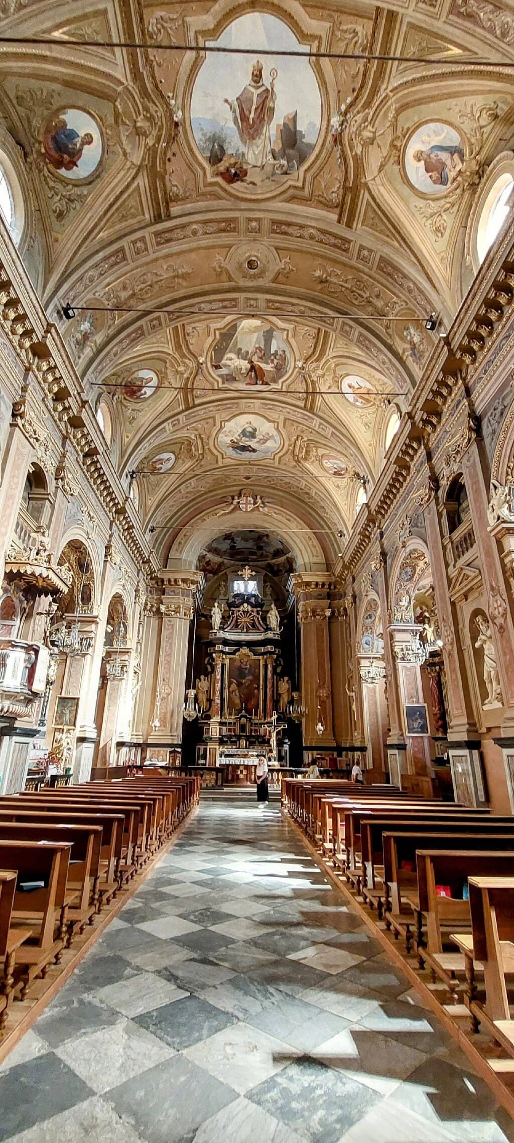 Majestic Yet Simple Architecture