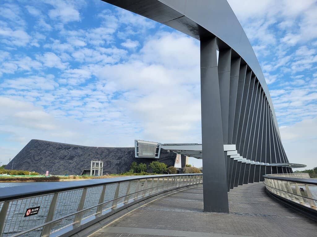 Asian Art & Culture Exhibits