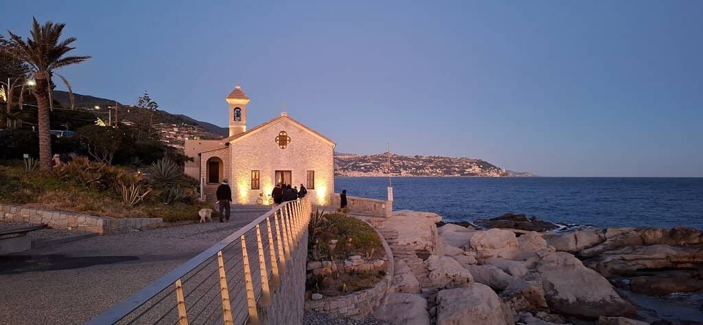 Rocky Coastal Setting