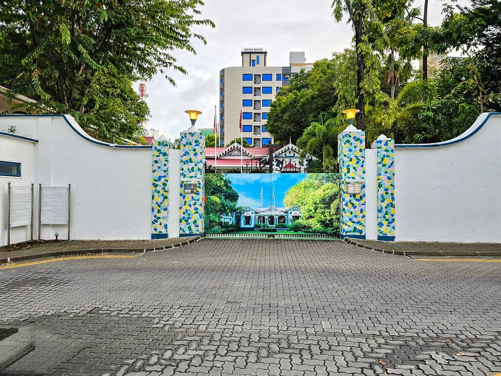 Elegant Colonial Architecture