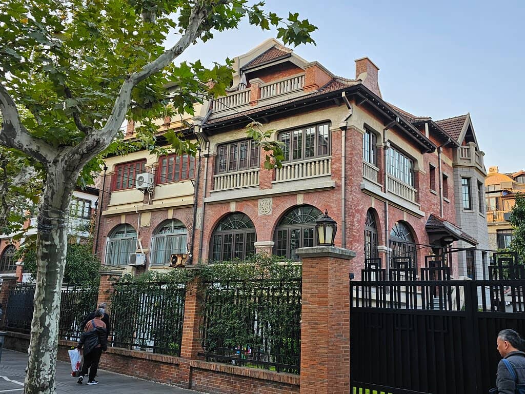 Sinan Books