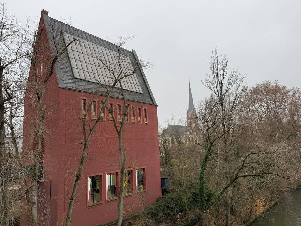 Contemporary Art Exhibitions