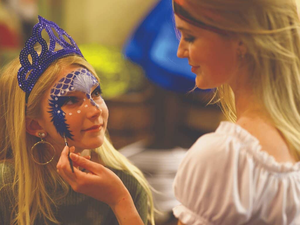 Pirate Battles & Acrobatics