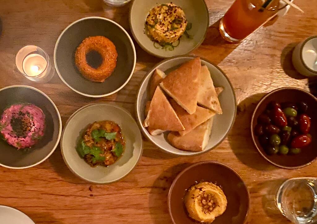 Vibrant Atmosphere & Cocktails