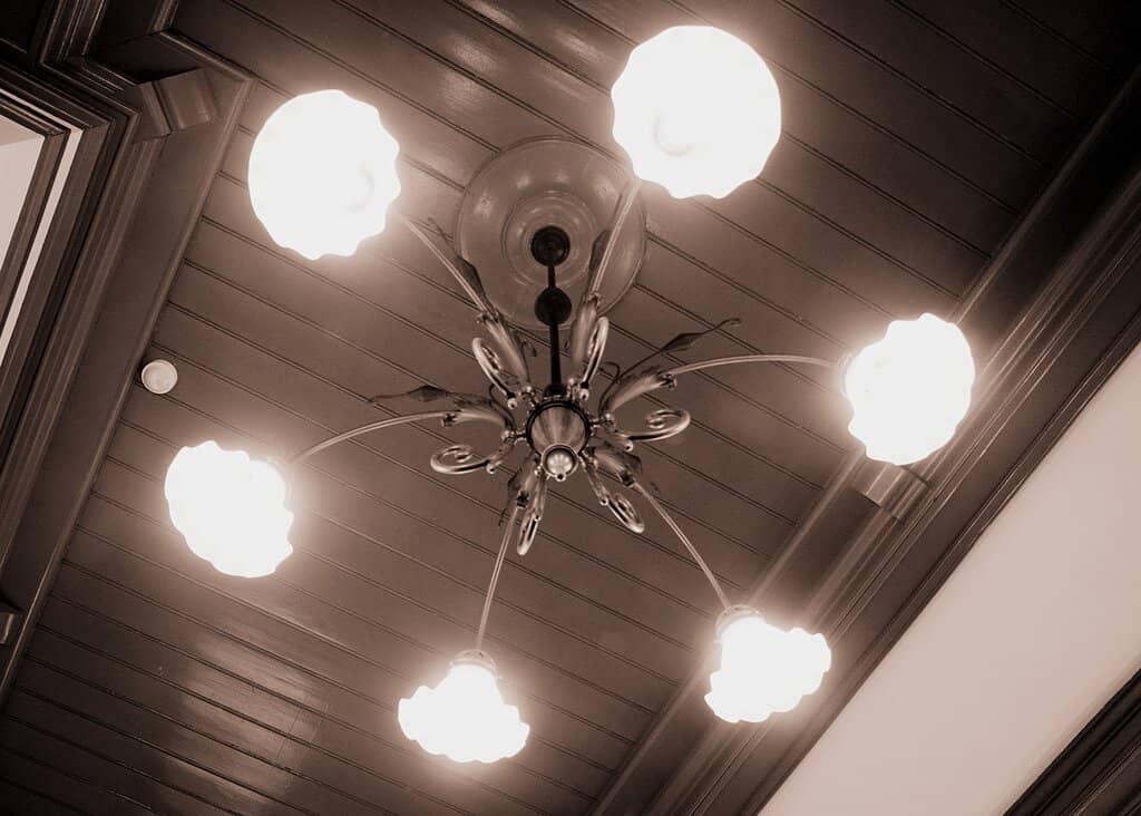 Ornate Teller Counter