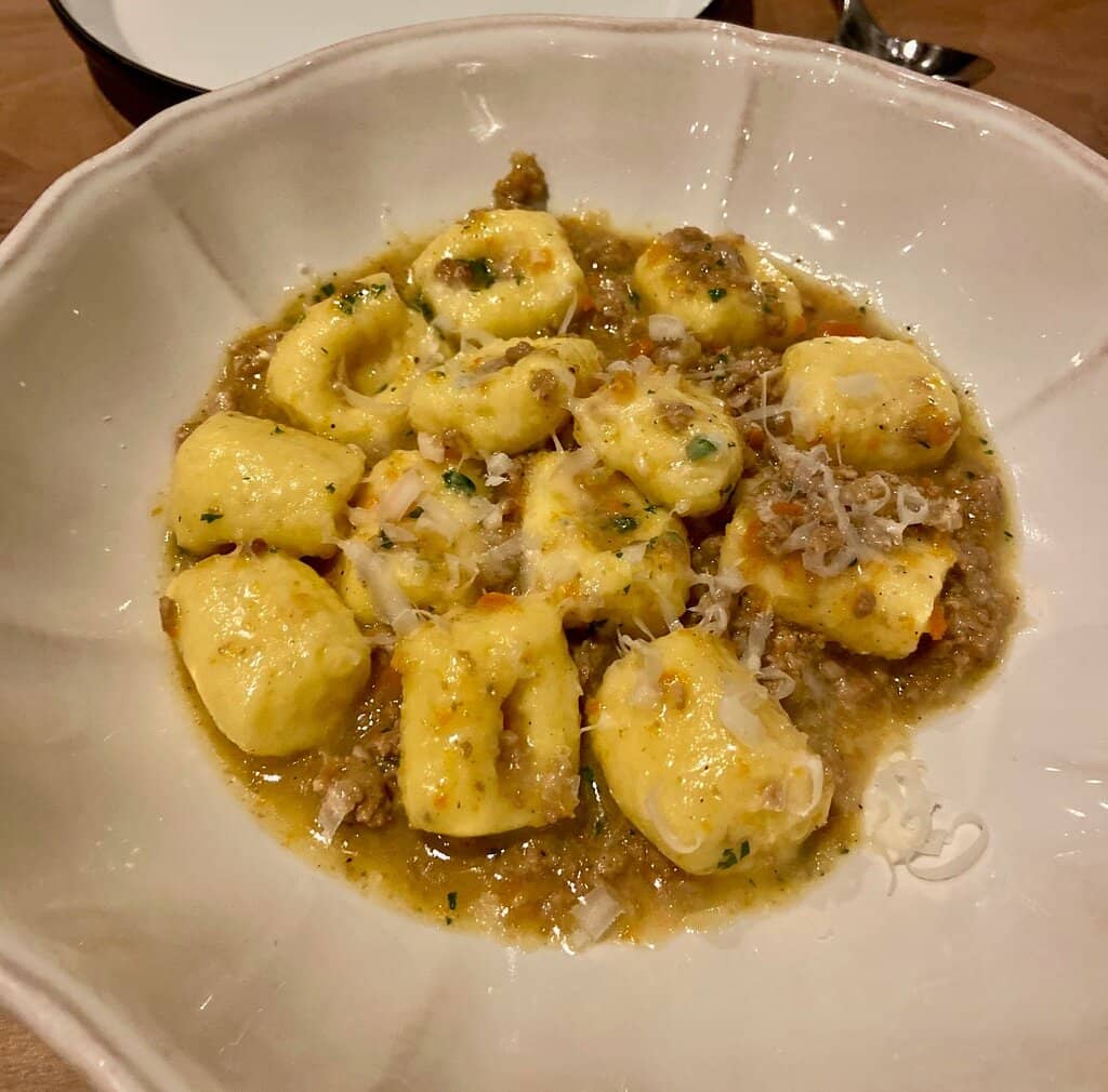 Cozy Ambiance and Charming Patio