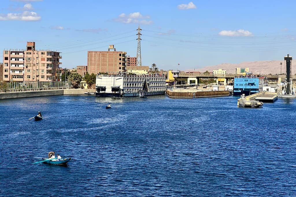 Nile River Vendors