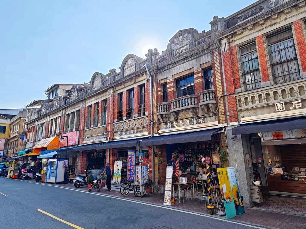 Lively Street Food Scene