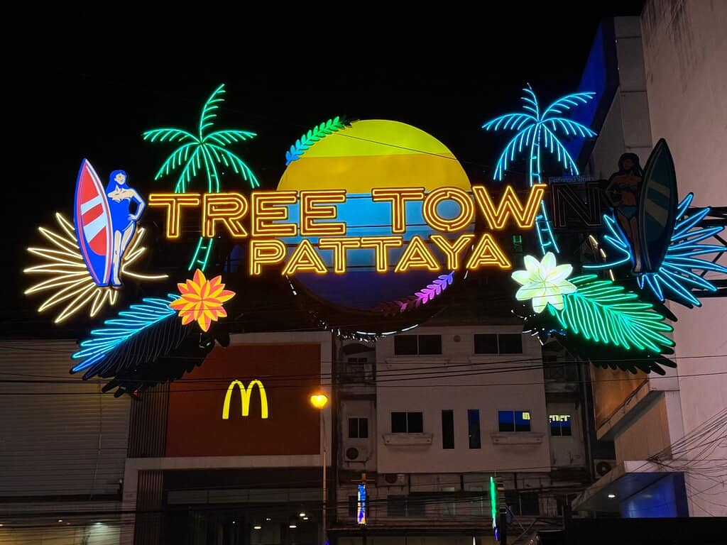 Local Crafts and Souvenirs