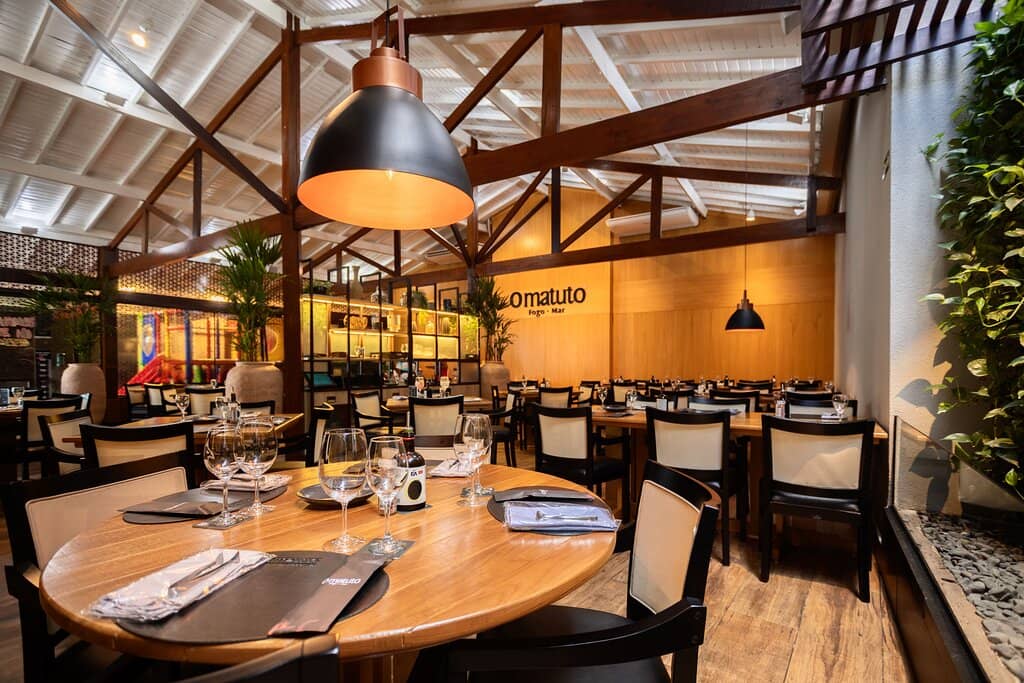 Vibrant and Inviting Atmosphere