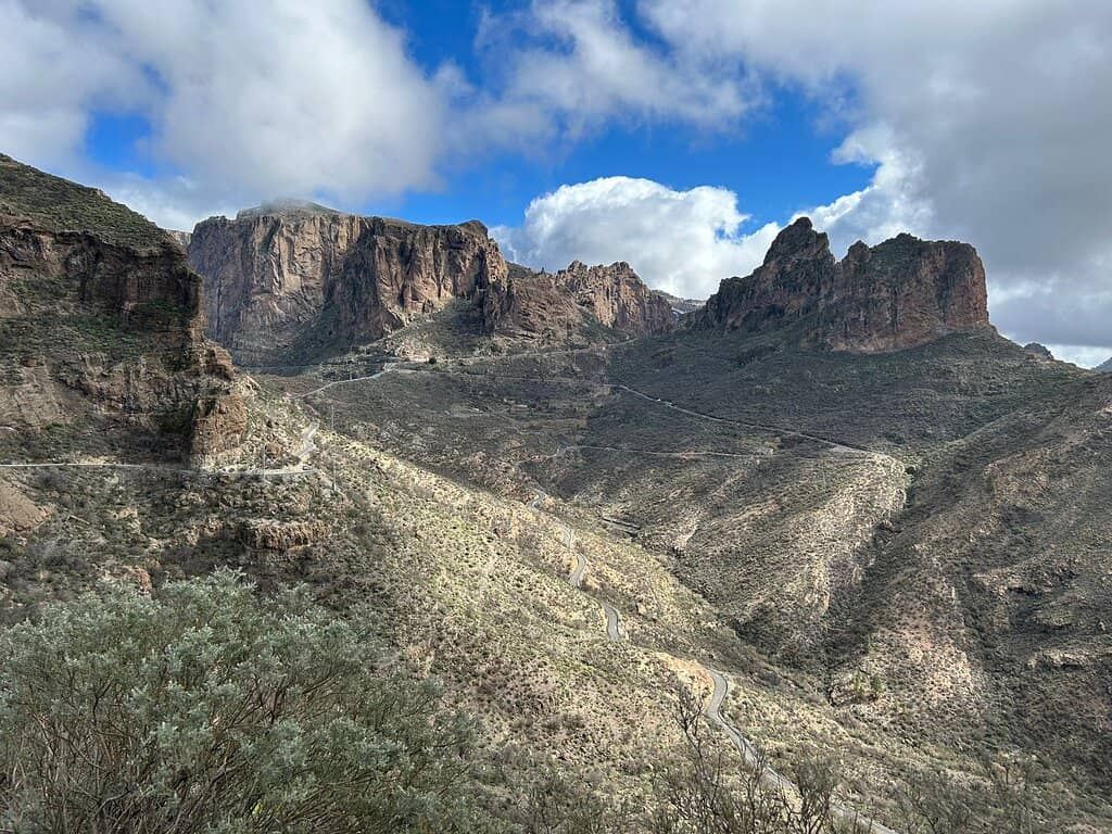 Roque Nublo Views