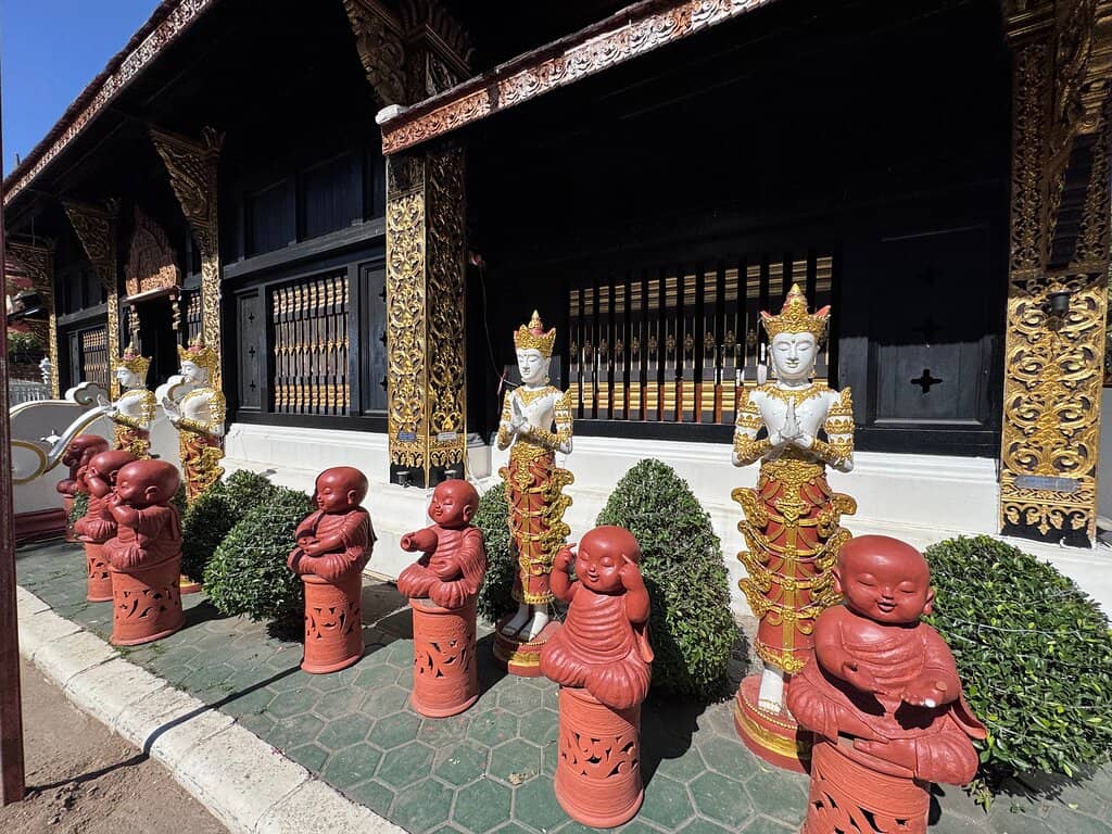 Loy Krathong Spectacle